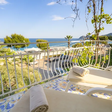 Rivage Отель 4*