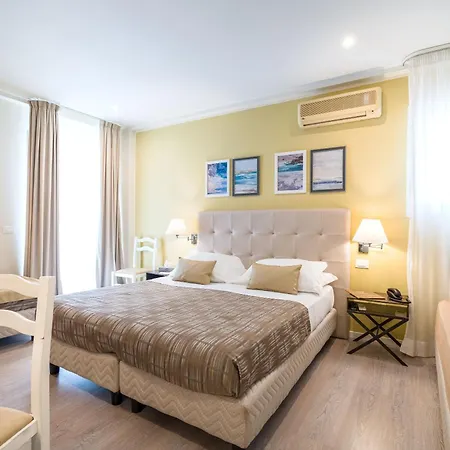 Hotel Rivage 4*