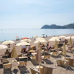 Ξενοδοχείο Rivage 4*